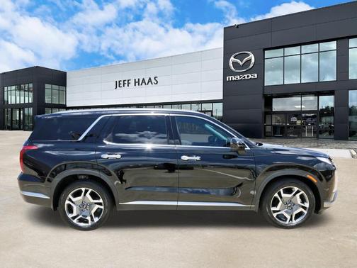 Abyss Black Pearl 2025 Hyundai PALISADE SEL Premium
