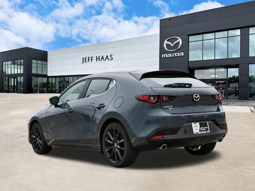 2026 Mazda Mazda3 Carbon Edition