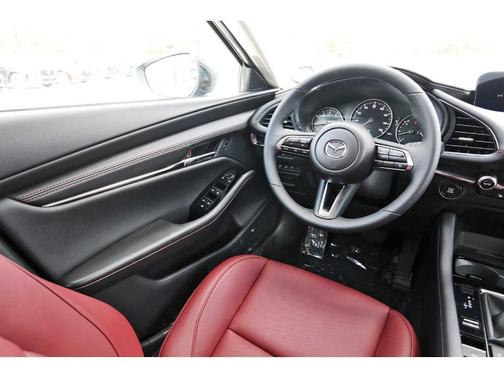 2025 Mazda Mazda3 2.5 S Carbon Edition