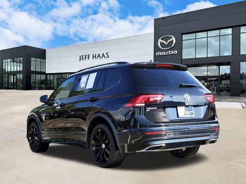 2020 Volkswagen Tiguan 2.0T SE R-Line Black