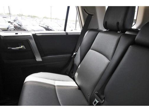 Ice 2023 Toyota 4Runner SR5 Premium