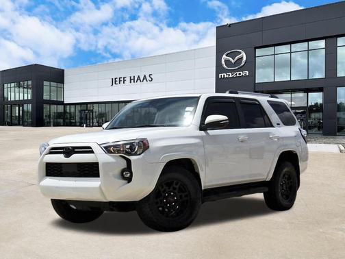 Ice 2023 Toyota 4Runner SR5 Premium