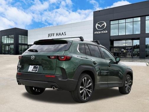 2026 Mazda CX-50 Premium