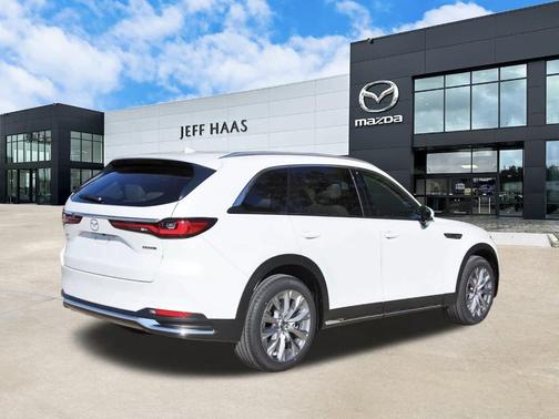 2026 Mazda CX-90 Premium Plus