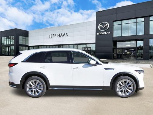 2026 Mazda CX-90 Premium Plus