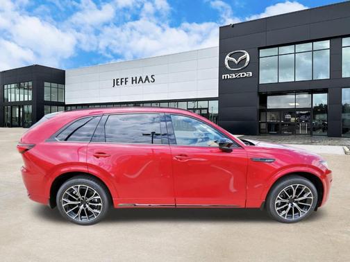 Soul Red Crystal Metallic 2026 Mazda CX-70 3.3 Turbo S Premium Plus Package