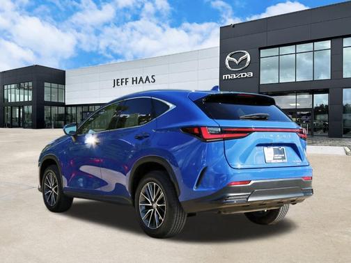2025 Lexus NX 350h Base