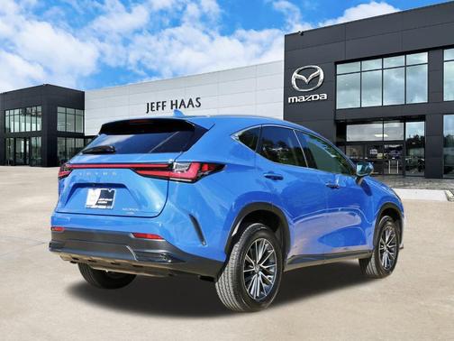 2025 Lexus NX 350h Base