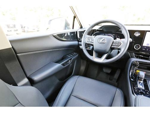 2025 Lexus NX 350h Base