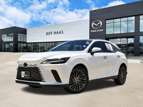 Eminent White Pearl 2023 Lexus RX 350 Luxury