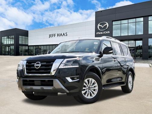 2024 Nissan Armada SV