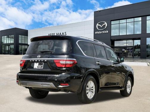 2024 Nissan Armada SV