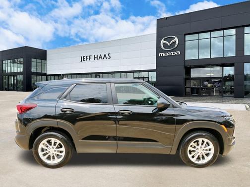 2024 Chevrolet Trailblazer LS