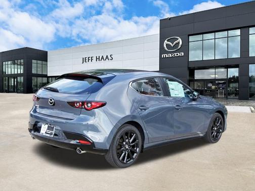 2026 Mazda Mazda3 Carbon Edition