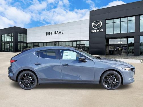 2026 Mazda Mazda3 Carbon Edition