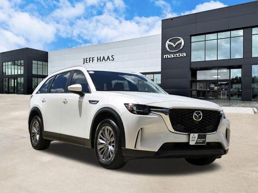 Rhodium White Premium 2025 Mazda CX-90 SE