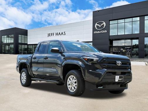UNDERGROUND 2025 Toyota Tacoma SR