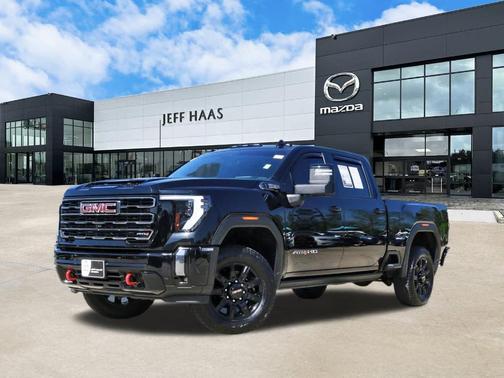 2024 GMC Sierra 2500 AT4
