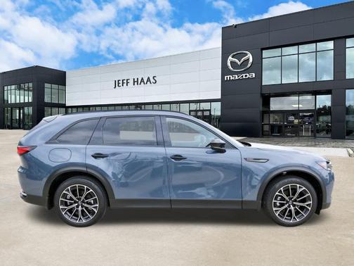 2025 Mazda CX-70 CX-70