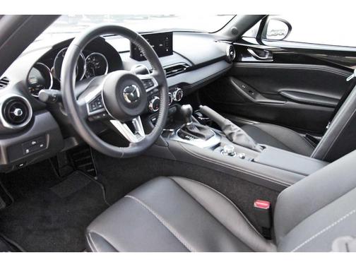 2025 Mazda MX-5 Miata RF Grand Touring