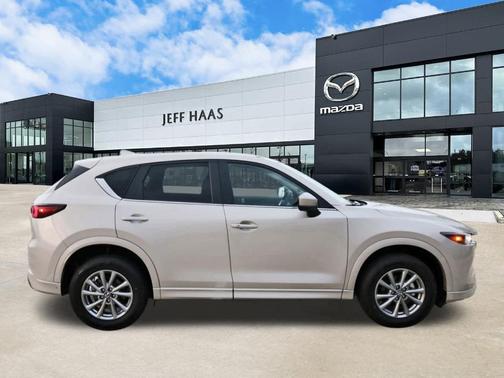 2025 Mazda CX-5 Select