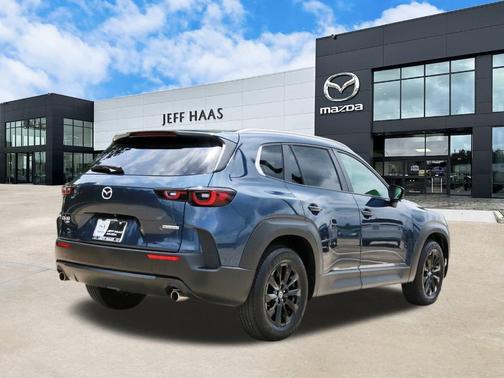 2024 Mazda CX-50 2.5 S Preferred Package