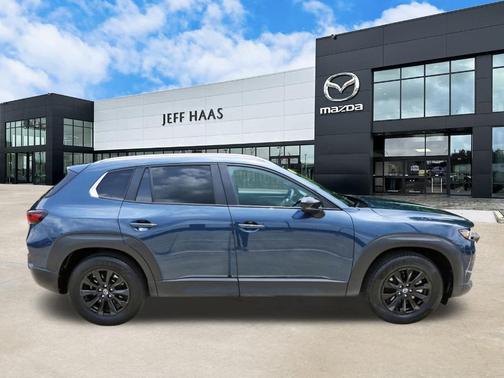 2024 Mazda CX-50 2.5 S Preferred Package