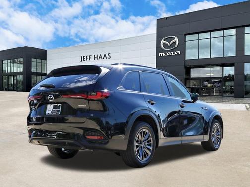 2025 Mazda CX-70 PF