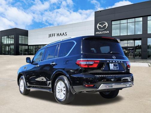 2024 Nissan Armada SV