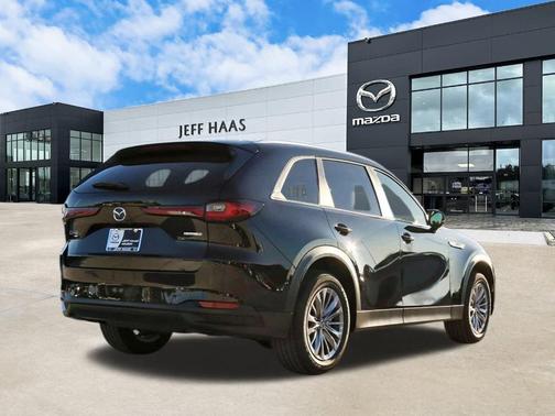 2026 Mazda CX-90 SE