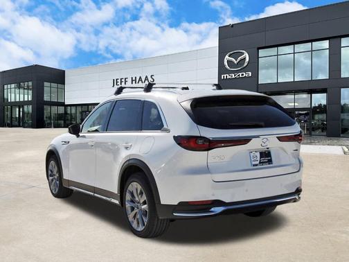 2026 Mazda CX-90 Premium Plus