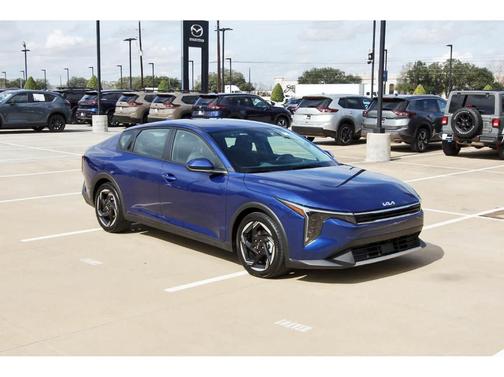 2025 Kia K4 EX