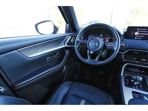 2024 Mazda CX-90 PHEV Premium Plus