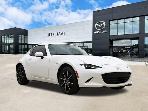 2025 Mazda MX-5 Miata RF Grand Touring