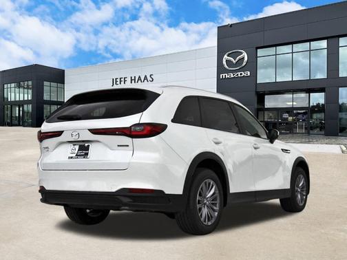 2025 Mazda CX-90 SE