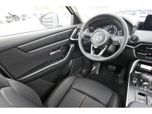 2025 Mazda CX-90 SE