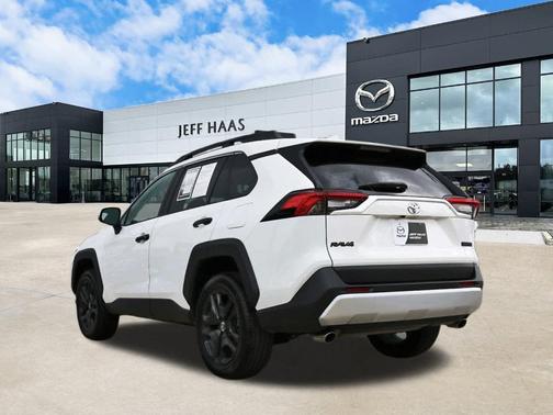 2024 Toyota RAV4 Adventure
