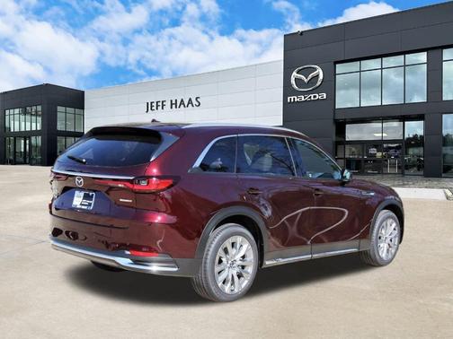 2026 Mazda CX-90 Premium Plus