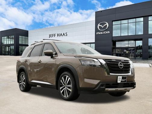 Baja Storm 2024 Nissan Pathfinder Platinum