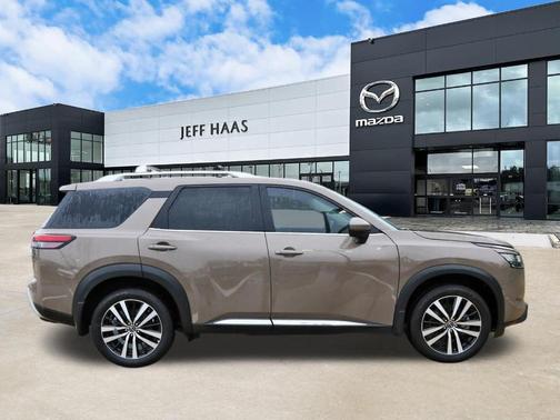 Baja Storm 2024 Nissan Pathfinder Platinum