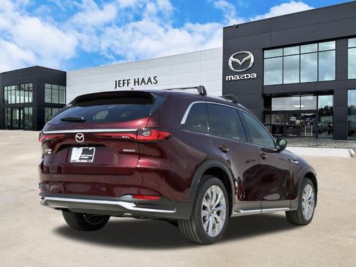 2026 Mazda CX-90 Premium Plus