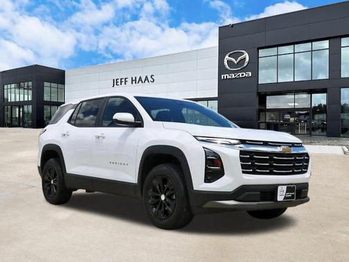 Summit White 2026 Chevrolet Equinox LT