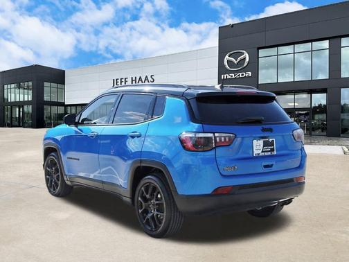 2022 Jeep Compass Altitude