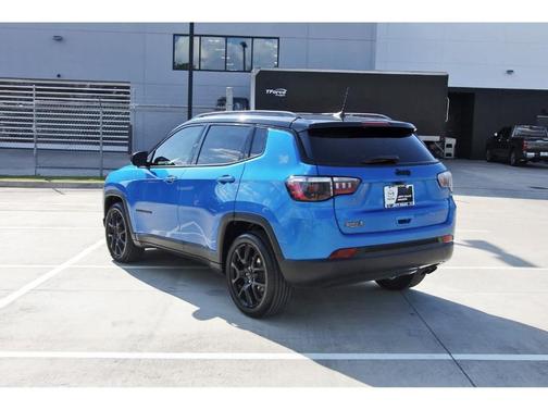 2022 Jeep Compass Altitude