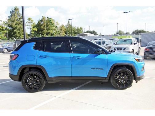 2022 Jeep Compass Altitude