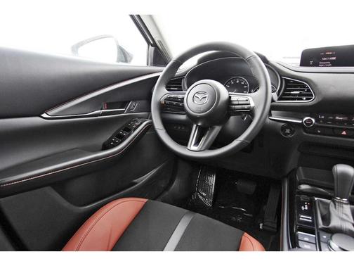 2025 Mazda CX-30 2.5 Carbon Turbo