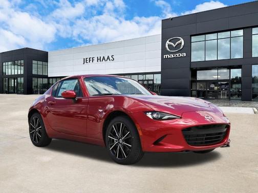Soul Red Crystal Metallic 2026 Mazda MX-5 Miata GRAND TOURING