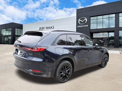 2026 Mazda CX-90 Premium