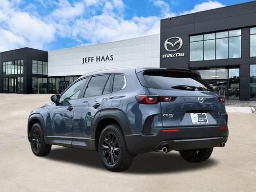 2025 Mazda CX-50 2.5 S Preferred Package