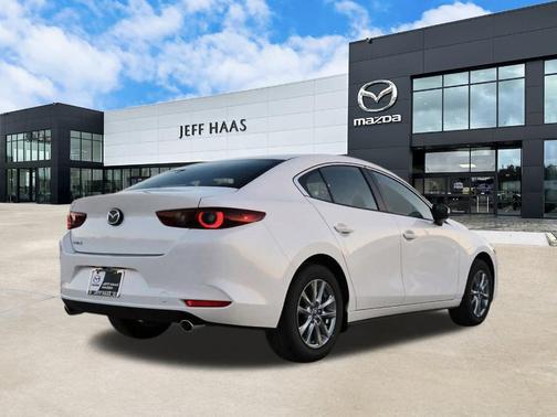 2026 Mazda Mazda3 FWD